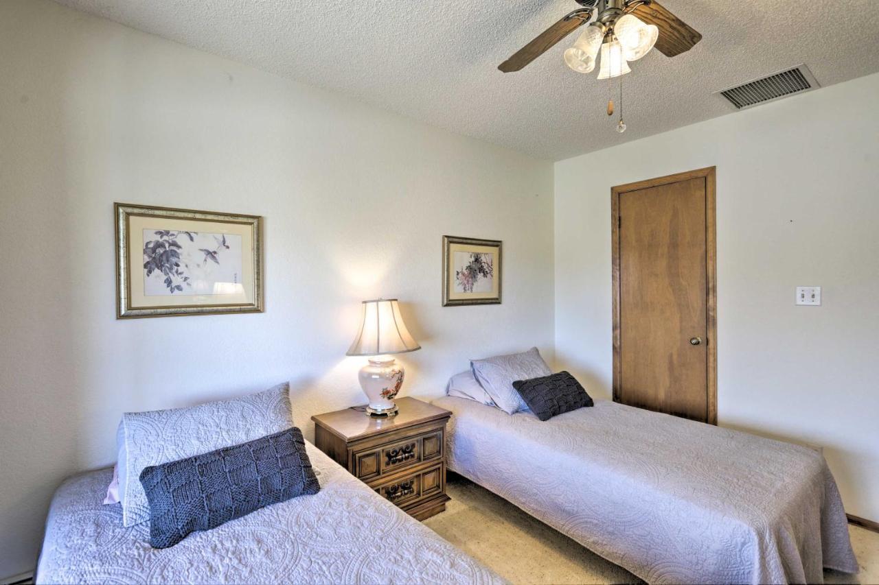 Grand Junction Golf Course Condo With Balconies Buitenkant foto